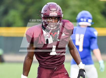 Thumbnail 1 in Woodruff @ Eastside (scrimmage) photogallery.
