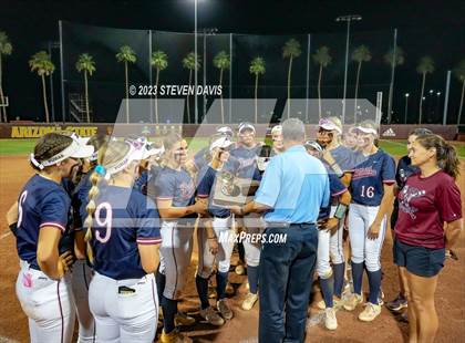 Thumbnail 2 in Perry vs. Basha (AIA 6A Final Awards) photogallery.