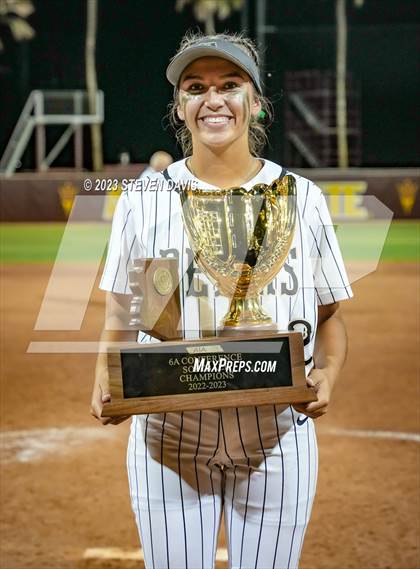 Thumbnail 1 in Perry vs. Basha (AIA 6A Final Awards) photogallery.