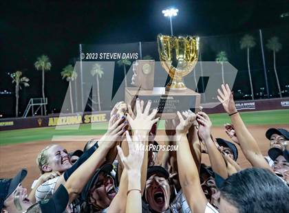 Thumbnail 1 in Perry vs. Basha (AIA 6A Final Awards) photogallery.