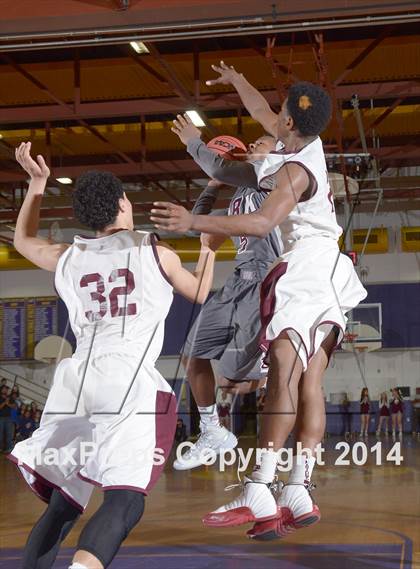 Thumbnail 3 in Natomas vs. Riverbank (CIF SJS D4 Semifinal) photogallery.