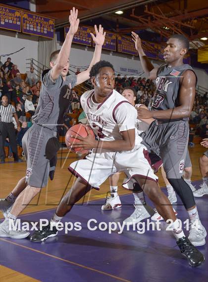 Thumbnail 2 in Natomas vs. Riverbank (CIF SJS D4 Semifinal) photogallery.
