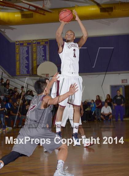 Thumbnail 3 in Natomas vs. Riverbank (CIF SJS D4 Semifinal) photogallery.