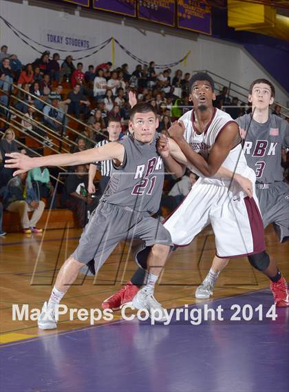 Thumbnail 3 in Natomas vs. Riverbank (CIF SJS D4 Semifinal) photogallery.