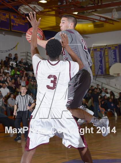 Thumbnail 3 in Natomas vs. Riverbank (CIF SJS D4 Semifinal) photogallery.