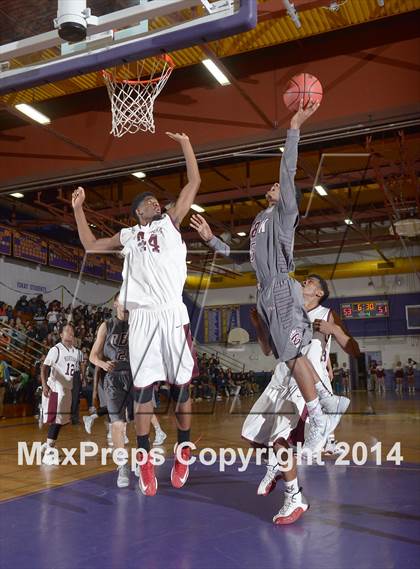Thumbnail 3 in Natomas vs. Riverbank (CIF SJS D4 Semifinal) photogallery.