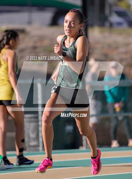 Thumbnail 3 in Larry Baca Memorial Invitational Track Meet photogallery.