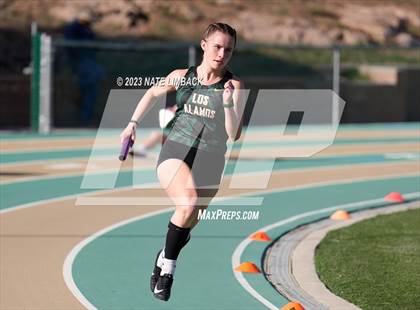 Thumbnail 1 in Larry Baca Memorial Invitational Track Meet photogallery.
