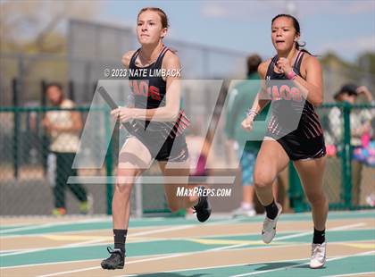 Thumbnail 3 in Larry Baca Memorial Invitational Track Meet photogallery.