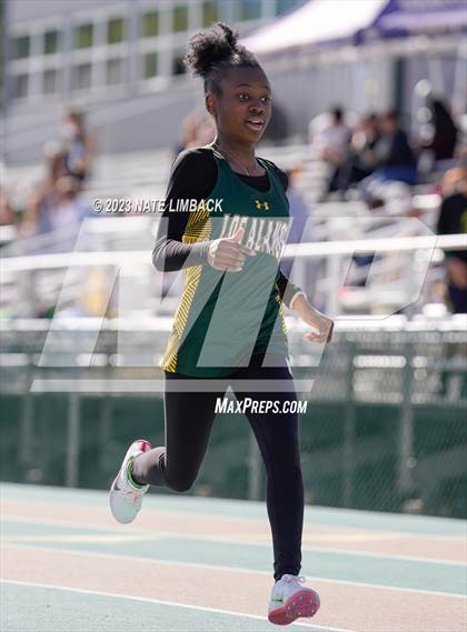Thumbnail 1 in Larry Baca Memorial Invitational Track Meet photogallery.