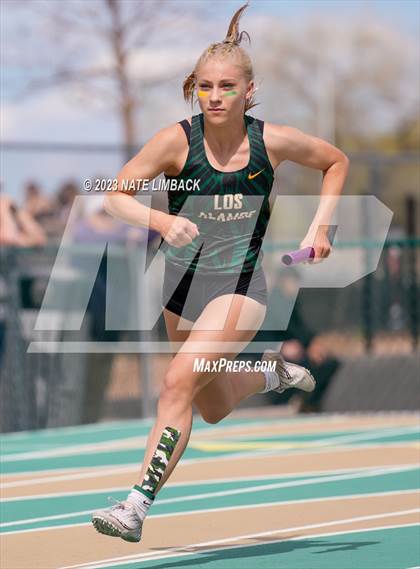 Thumbnail 1 in Larry Baca Memorial Invitational Track Meet photogallery.