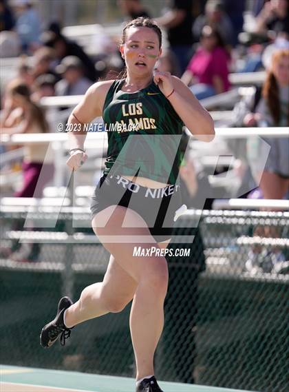 Thumbnail 1 in Larry Baca Memorial Invitational Track Meet photogallery.