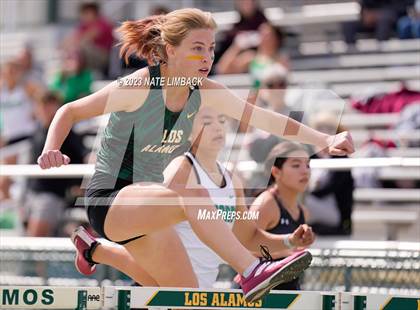 Thumbnail 2 in Larry Baca Memorial Invitational Track Meet photogallery.