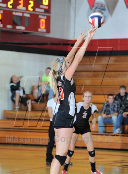 Thumbnail 1 in Neillsville @ Owen-Withee photogallery.