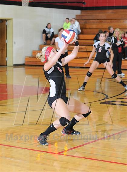 Thumbnail 2 in Neillsville @ Owen-Withee photogallery.
