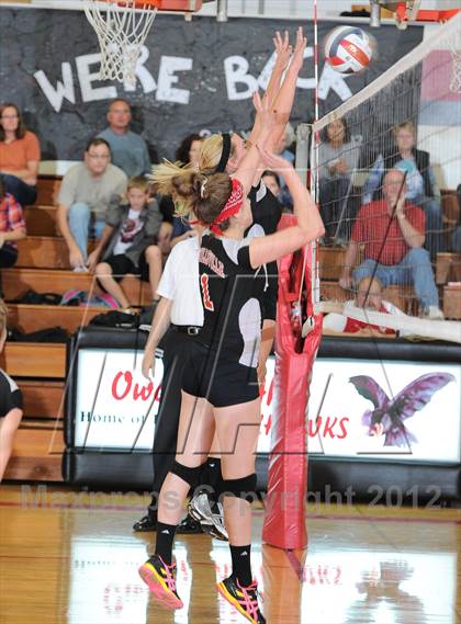 Thumbnail 1 in Neillsville @ Owen-Withee photogallery.