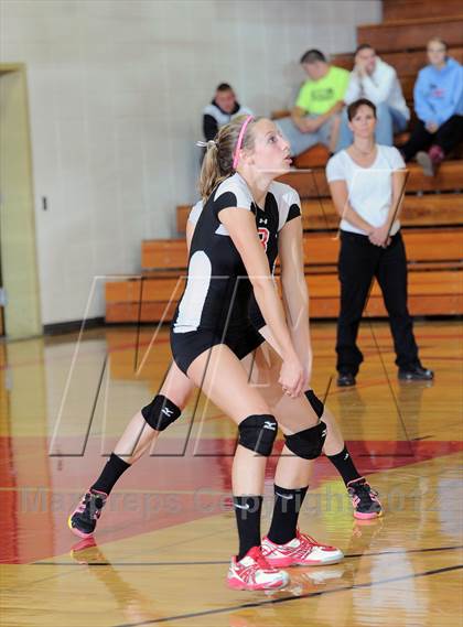 Thumbnail 1 in Neillsville @ Owen-Withee photogallery.