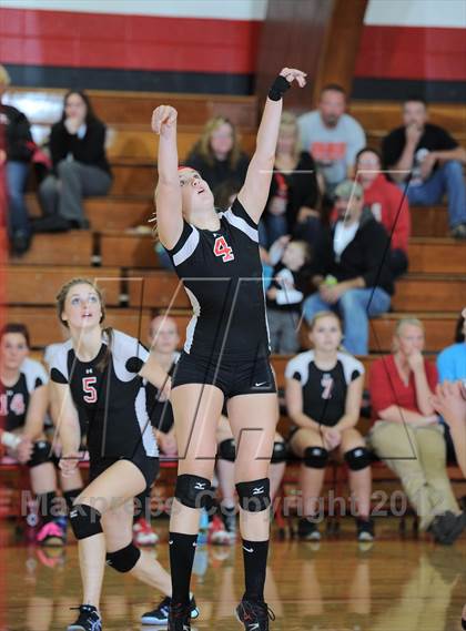 Thumbnail 2 in Neillsville @ Owen-Withee photogallery.