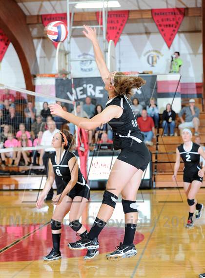 Thumbnail 3 in Neillsville @ Owen-Withee photogallery.