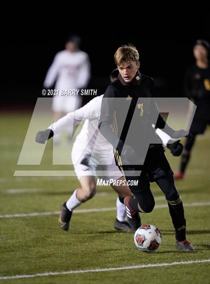 Thumbnail 2 in Liberty Common vs. Jefferson Academy (CHSAA 3A Semifinal Playoff) photogallery.
