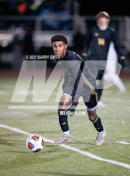 Thumbnail 3 in Liberty Common vs. Jefferson Academy (CHSAA 3A Semifinal Playoff) photogallery.
