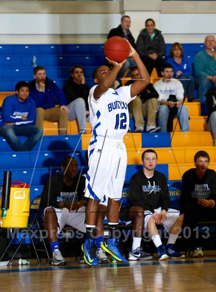 Thumbnail 2 in Bunnell vs Kolbe Cathedral (SWC Semifinal) photogallery.