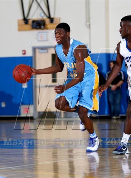 Thumbnail 2 in Bunnell vs Kolbe Cathedral (SWC Semifinal) photogallery.