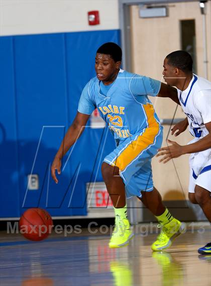 Thumbnail 1 in Bunnell vs Kolbe Cathedral (SWC Semifinal) photogallery.