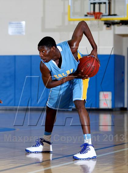 Thumbnail 2 in Bunnell vs Kolbe Cathedral (SWC Semifinal) photogallery.