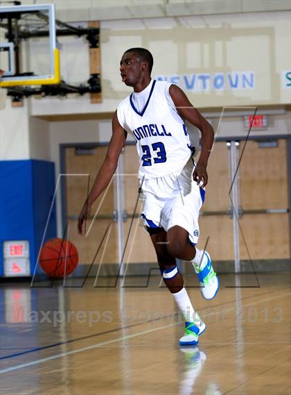 Thumbnail 3 in Bunnell vs Kolbe Cathedral (SWC Semifinal) photogallery.