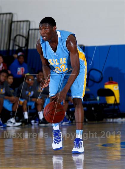 Thumbnail 2 in Bunnell vs Kolbe Cathedral (SWC Semifinal) photogallery.