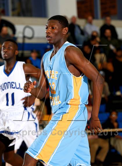 Thumbnail 1 in Bunnell vs Kolbe Cathedral (SWC Semifinal) photogallery.