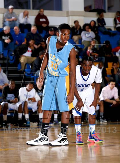 Thumbnail 2 in Bunnell vs Kolbe Cathedral (SWC Semifinal) photogallery.