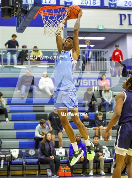 Thumbnail 2 in IMG Academy vs. LA Lumiere (5 for the Fight National Hoopfest) photogallery.