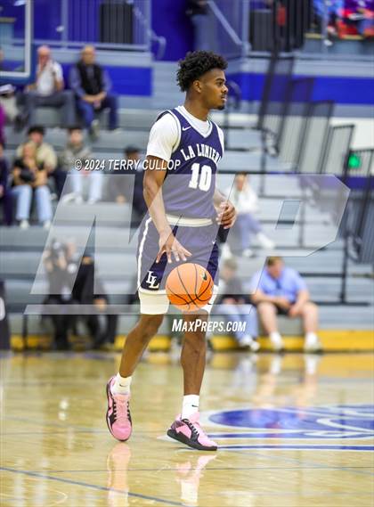 Thumbnail 1 in IMG Academy vs. LA Lumiere (5 for the Fight National Hoopfest) photogallery.