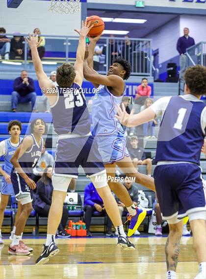 Thumbnail 1 in IMG Academy vs. LA Lumiere (5 for the Fight National Hoopfest) photogallery.