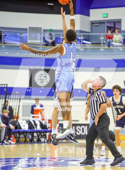 Thumbnail 1 in IMG Academy vs. LA Lumiere (5 for the Fight National Hoopfest) photogallery.