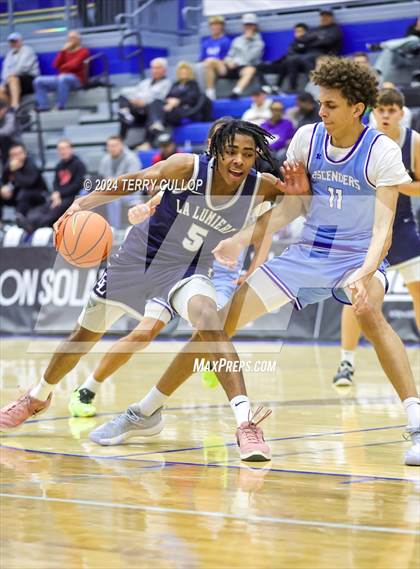 Thumbnail 1 in IMG Academy vs. LA Lumiere (5 for the Fight National Hoopfest) photogallery.