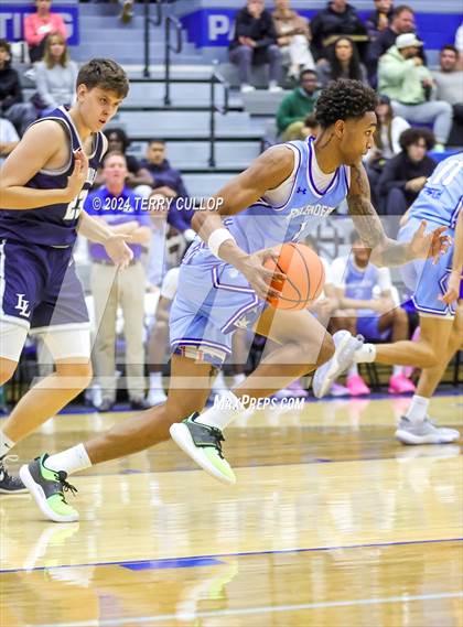 Thumbnail 3 in IMG Academy vs. LA Lumiere (5 for the Fight National Hoopfest) photogallery.