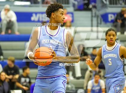 Thumbnail 1 in IMG Academy vs. LA Lumiere (5 for the Fight National Hoopfest) photogallery.