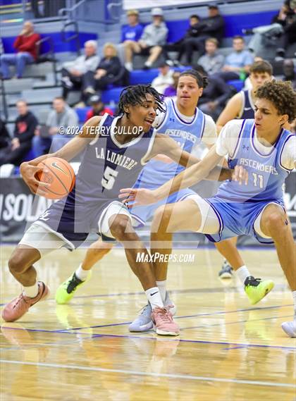 Thumbnail 3 in IMG Academy vs. LA Lumiere (5 for the Fight National Hoopfest) photogallery.