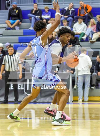 Thumbnail 3 in IMG Academy vs. LA Lumiere (5 for the Fight National Hoopfest) photogallery.