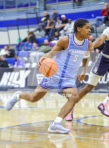 Thumbnail 1 in IMG Academy vs. LA Lumiere (5 for the Fight National Hoopfest) photogallery.