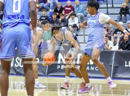Thumbnail 1 in IMG Academy vs. LA Lumiere (5 for the Fight National Hoopfest) photogallery.
