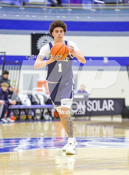Thumbnail 3 in IMG Academy vs. LA Lumiere (5 for the Fight National Hoopfest) photogallery.
