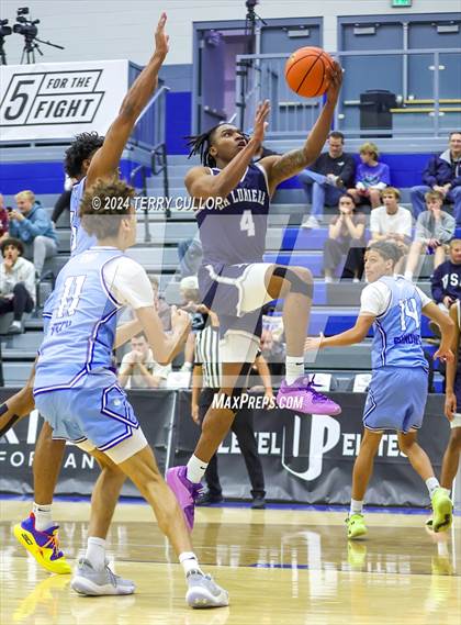 Thumbnail 2 in IMG Academy vs. LA Lumiere (5 for the Fight National Hoopfest) photogallery.