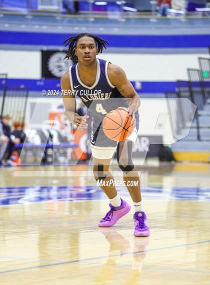 Thumbnail 1 in IMG Academy vs. LA Lumiere (5 for the Fight National Hoopfest) photogallery.