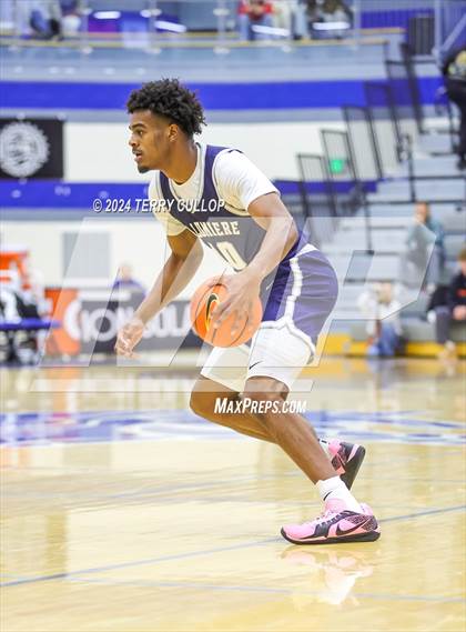 Thumbnail 2 in IMG Academy vs. LA Lumiere (5 for the Fight National Hoopfest) photogallery.