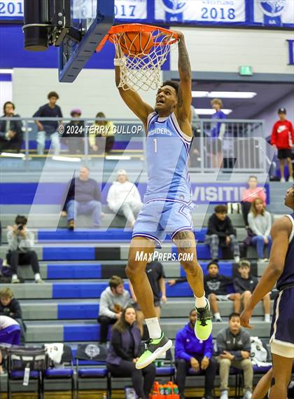 Thumbnail 2 in IMG Academy vs. LA Lumiere (5 for the Fight National Hoopfest) photogallery.