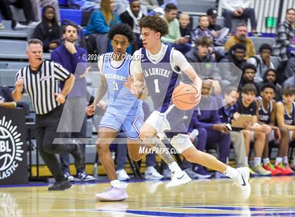Thumbnail 3 in IMG Academy vs. LA Lumiere (5 for the Fight National Hoopfest) photogallery.